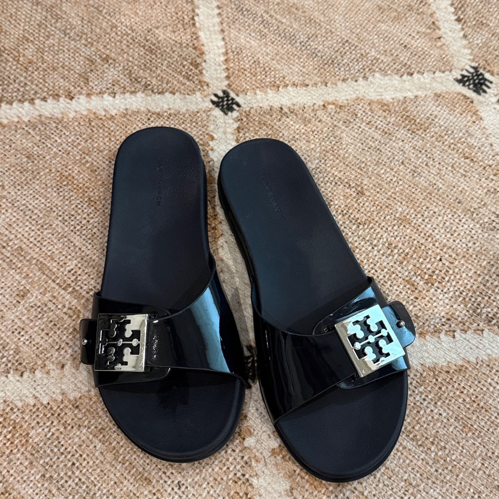 Tory Burch Buckle Slide Sandals size 7 EUC New Navy/Silver - Picture 2 of 5